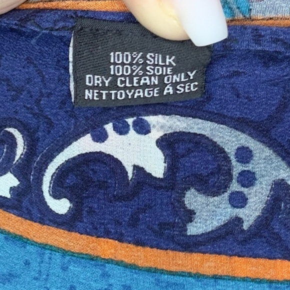 TOLANI 100% Silk Floral Kimono Top - Picture 4 of 8